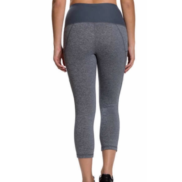 Kirkland Women Ladies' Active Crop Tight Gray - Picture 3 of 5